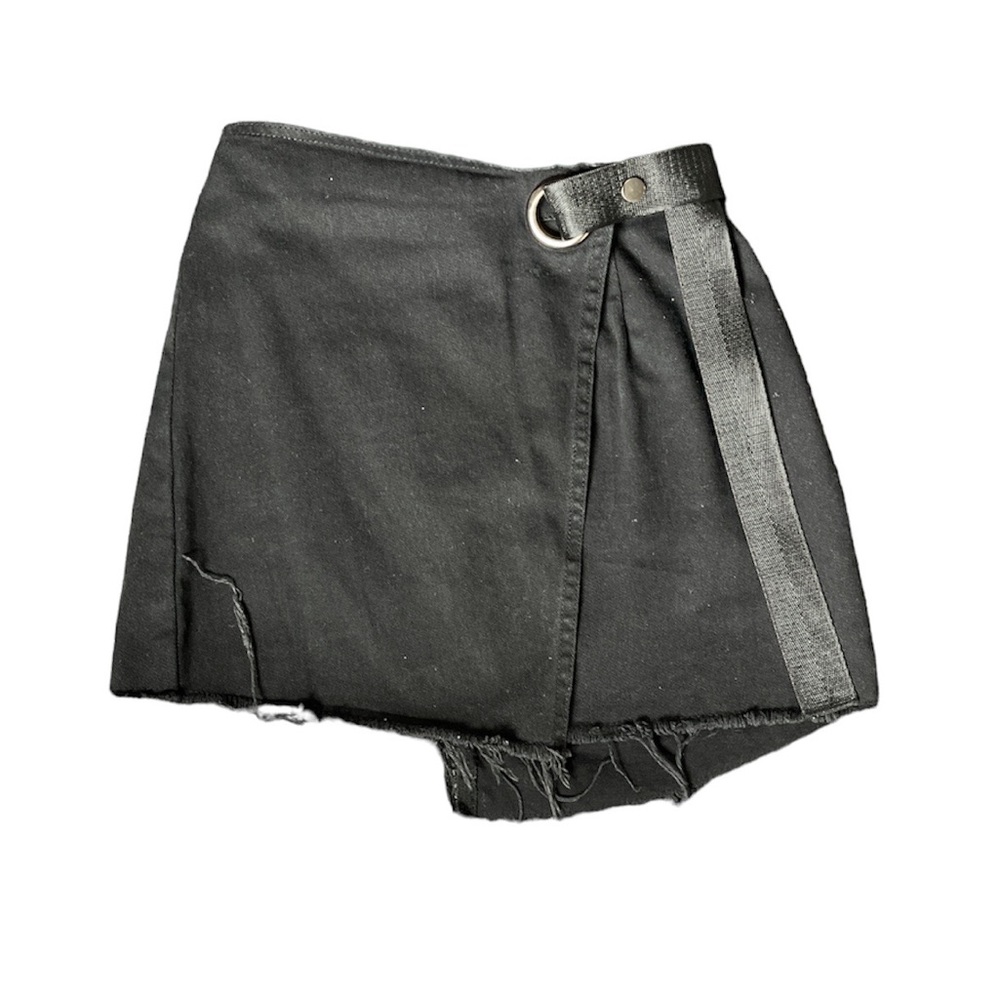 Carmar Los Angeles distressed asymmetrical skirt girls sz 6 Black.